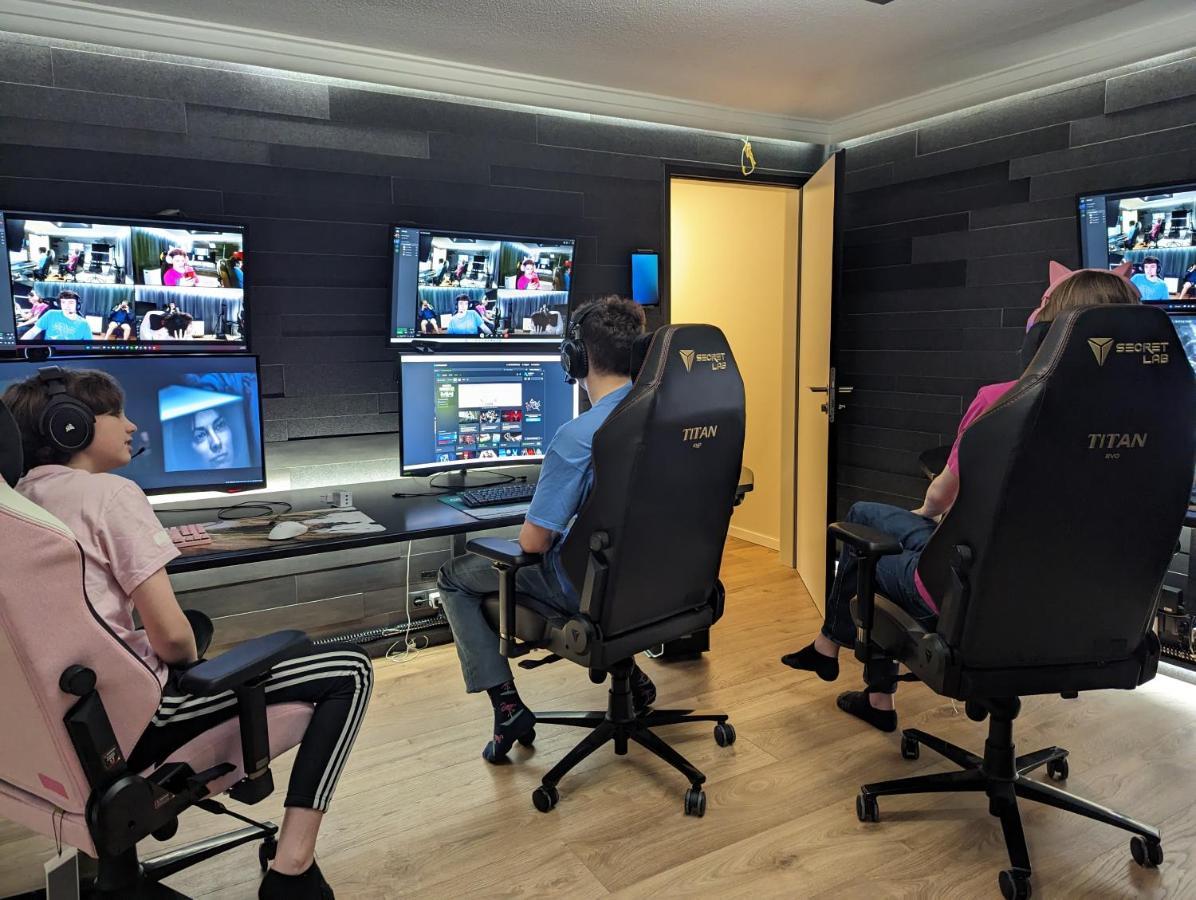 Smart Luxury - Gaming Arena, Gym, Sauna And Jacuzzi Keflavik Luaran gambar